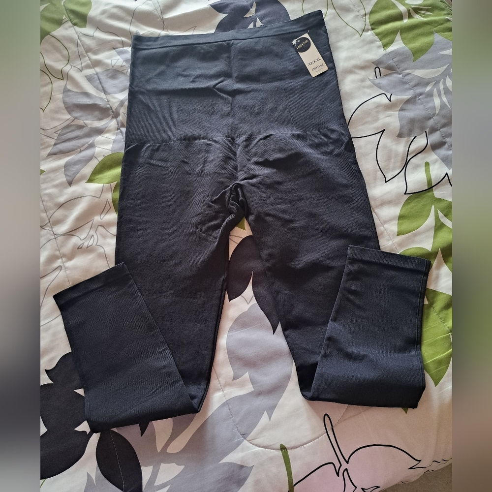 Empetua from Shapermint - High Waisted Shaping Leggings
